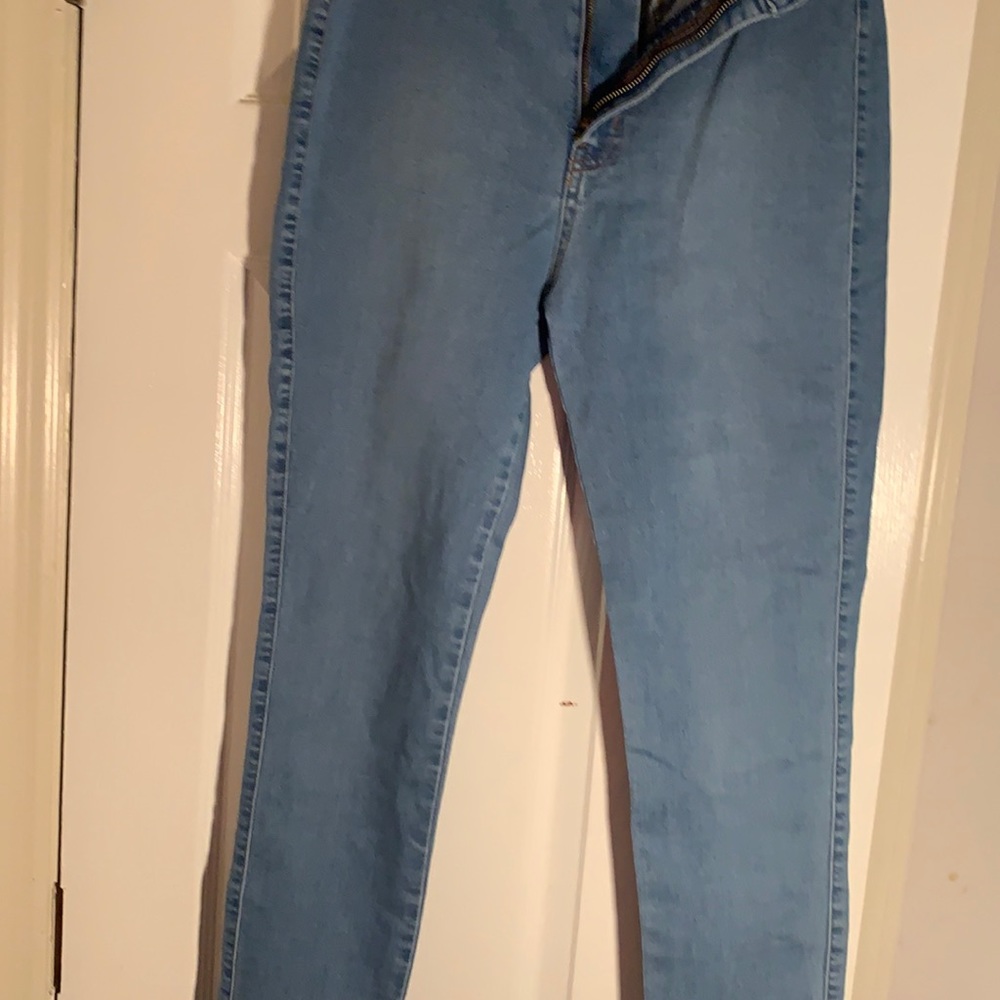 Skinny jeans